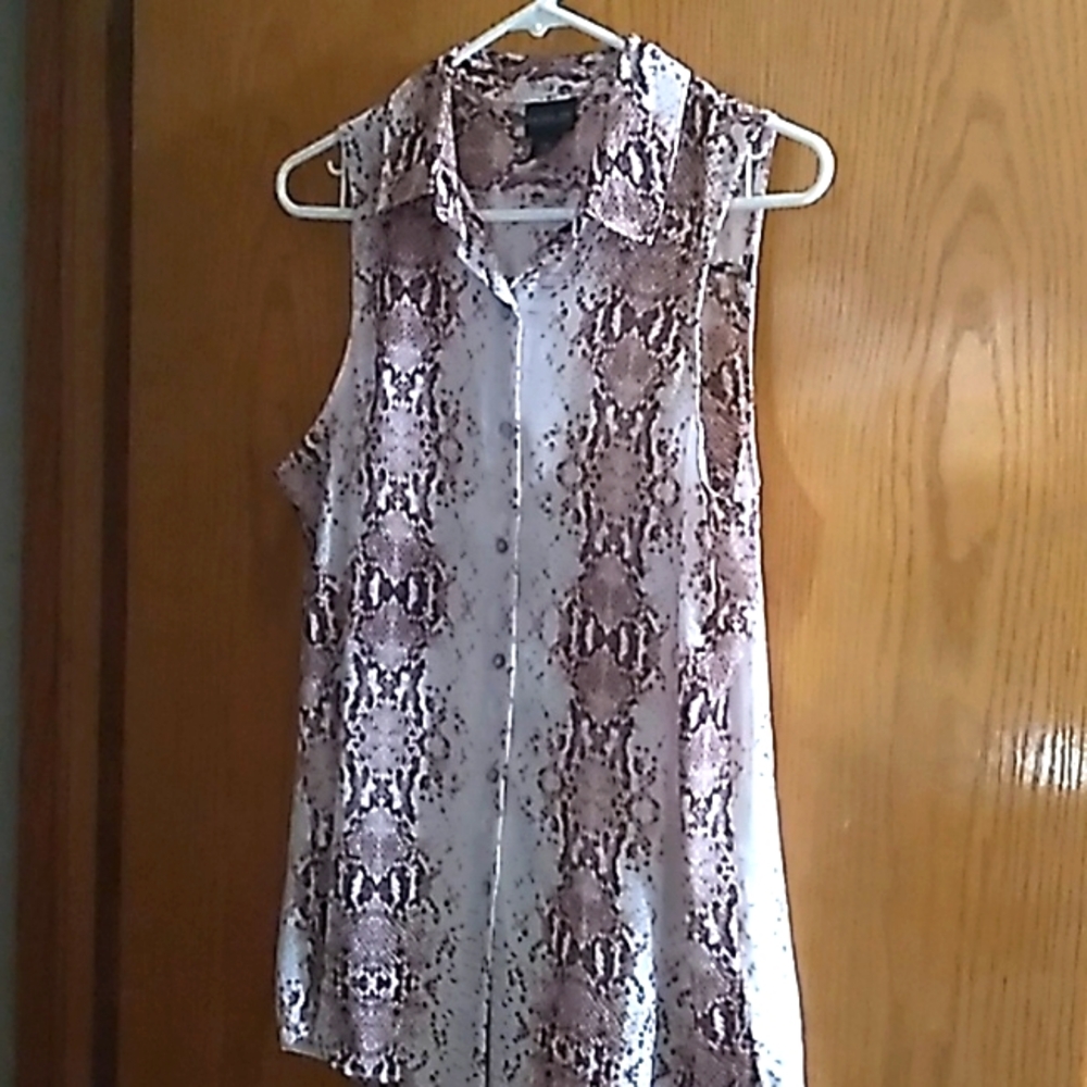 Rachel Zoe Snake Print Sleeveless Button Down Blouse